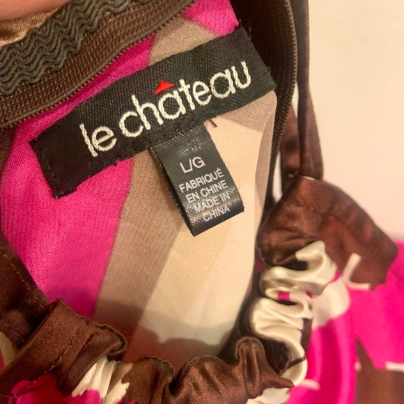 Cute halter top - Picture 4 of 4